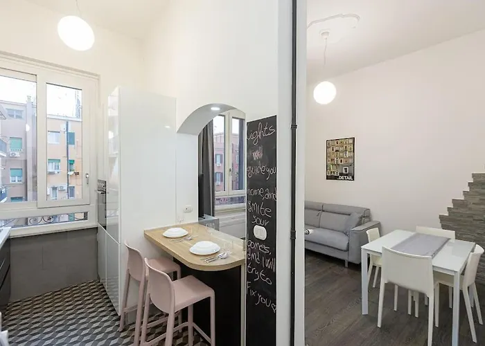 Appartement Elegant Near The Colosseum And Metro *