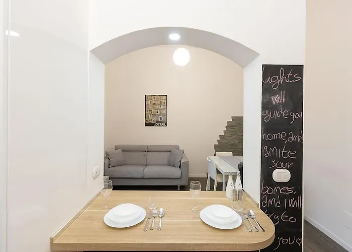 Elegant Near The Colosseum And Metro Appartement Rome